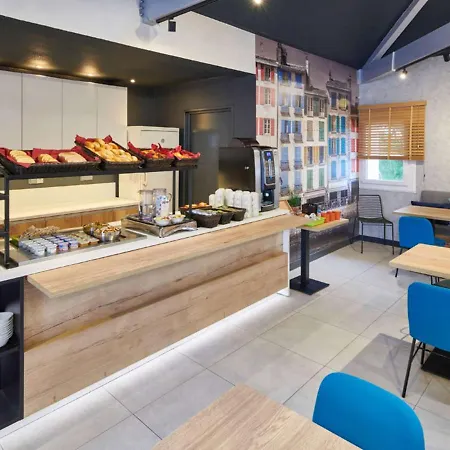Ibis Budget Hotel 2*