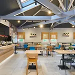 巴约纳宜必思快捷酒店 巴约讷