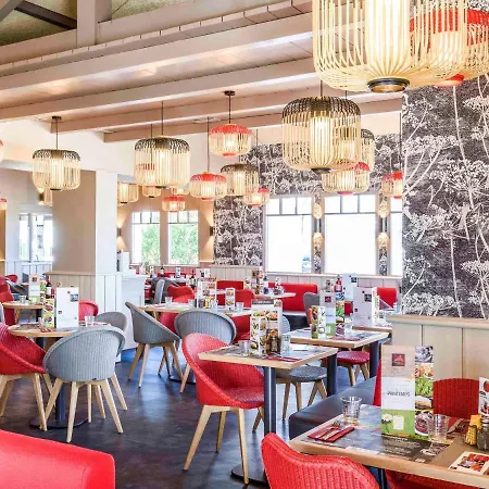 Hotel Ibis Budget Bayona