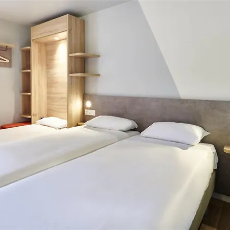 Ibis Budget Отель 2*